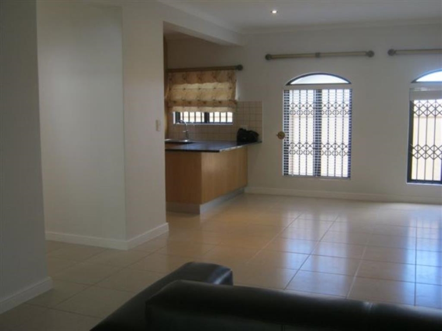 To Let 3 Bedroom Property for Rent in Plattekloof Western Cape